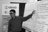 USAIDдин “Ийгиликтүү аймак 2” долбоорунун максаттуу муниципалитеттери жергиликтүү жамаат менен чогуу приоритеттүү кызмат көрсөтүүлөрдү – суу менен камсыз кылуу, КТКны ташып чыгаруу, спорттук секциялар жана демилгелүү ийримдер, “бирдиктүү терезе” принциби 